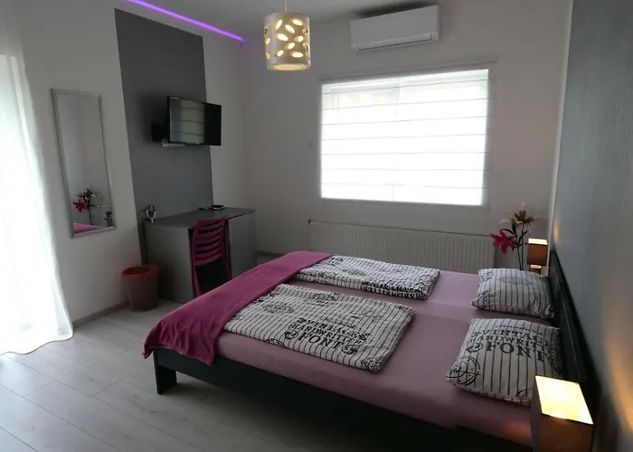 Anna Fuered Boutique