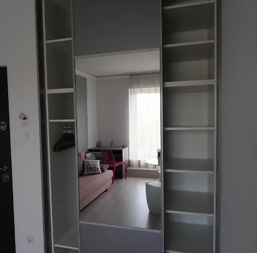 Anna Fuered Boutique バラトンフレド