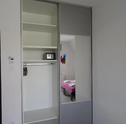 Anna Fuered Boutique ホテル 4*