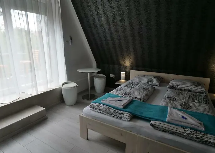 Anna Fuered Boutique 4*